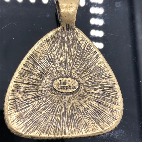 Lia Sophia Necklace Charm Gold Tone - Picture 2 of 2